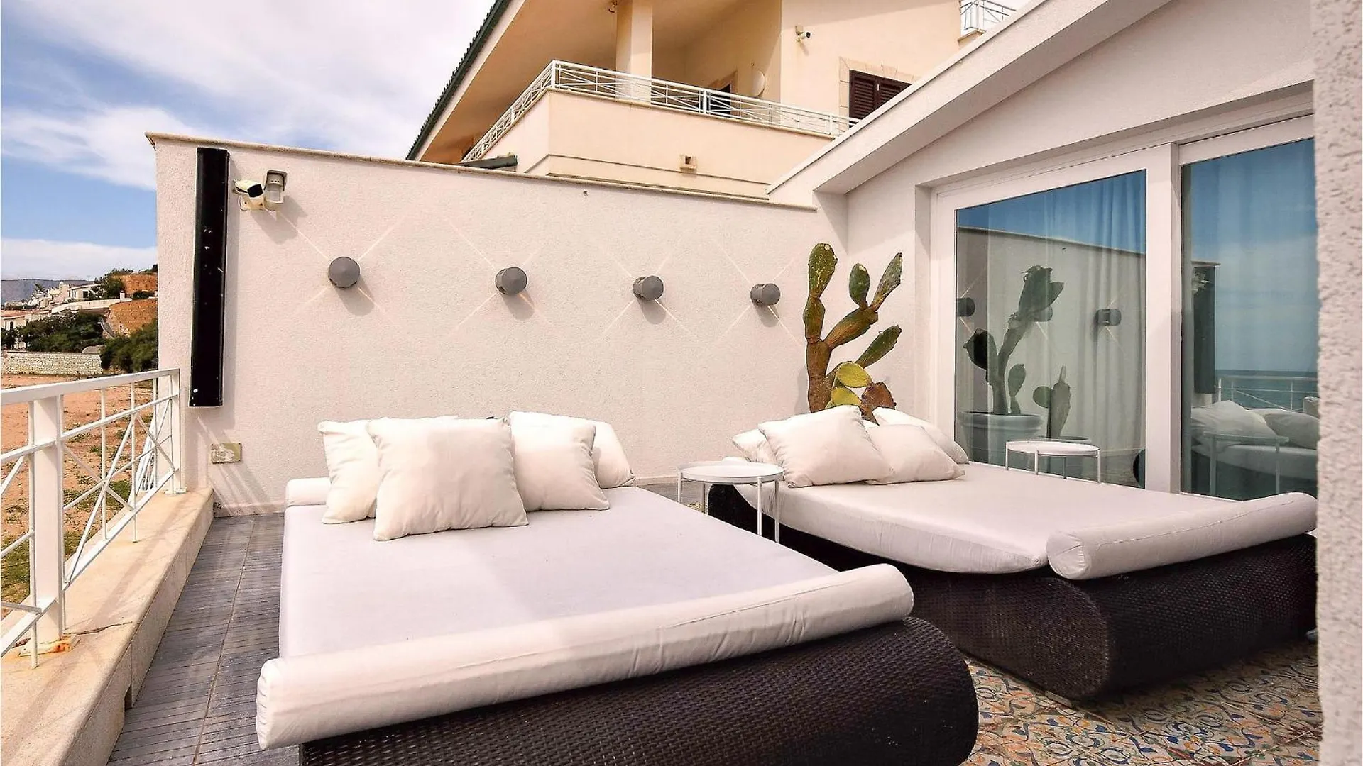 3 Bedroom Gorgeous Home In Trappeto Trappeto
